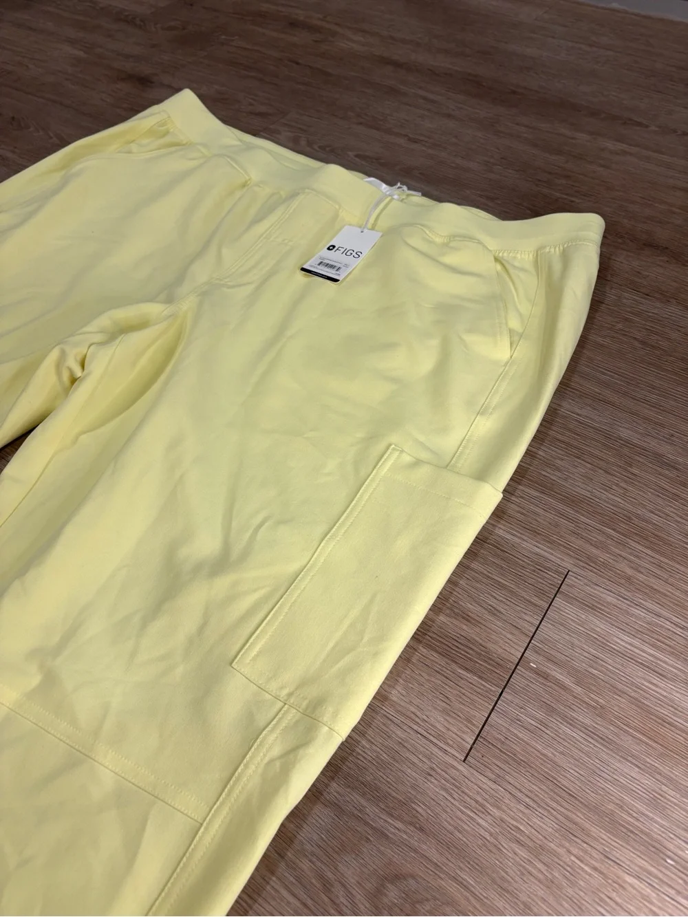 NWT FIGS Cairo Straight Leg Cargo Scrub Pants Yellow Size 4XLT